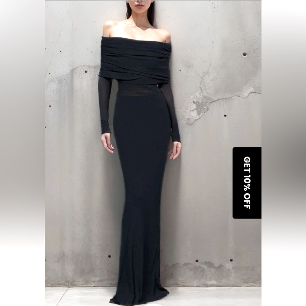 Super Sexy Overfold Off-Shoulder Mesh Long Sleeve black Long Dress. NWT.